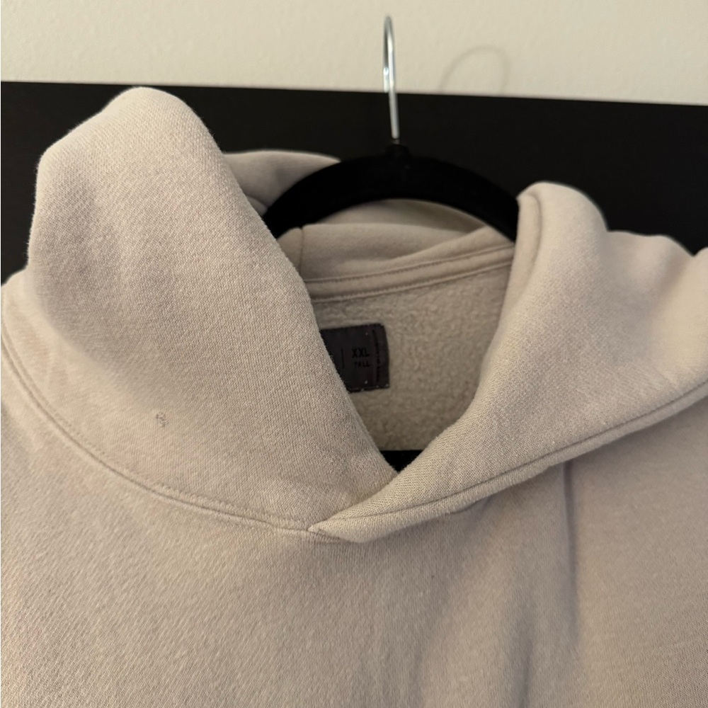 Essential Pullover Hoodie - Picture 4 of 8